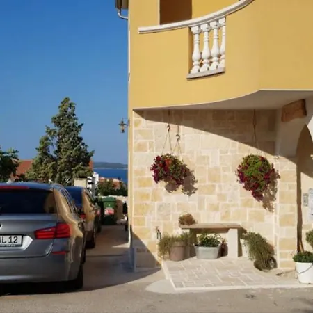 Appartement Angir Martina Razine